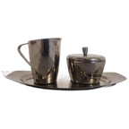 Gehamerd Melk En Suiker Setje Op Dienblad thumbnail 1