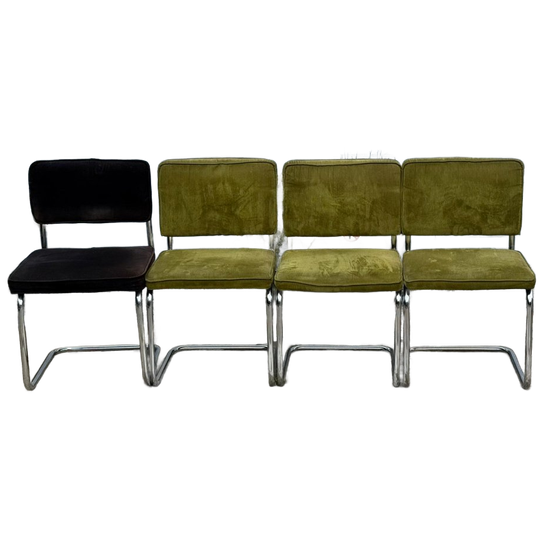 4 Ribbed Fabric Chairs 1