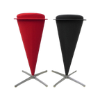 Set Van 2 Krukken Verner Panton, Cone Stools thumbnail 1