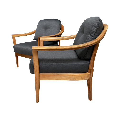 Set Of Two Wilhem Knoll Chairs 1960S