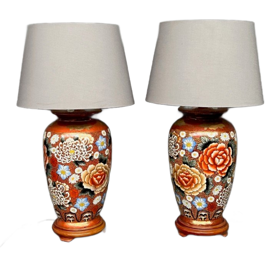 Paar Grote Tafellampen. Beschilderd Porselein. Hoogte 80 Cm. 1