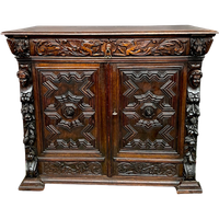 Commode In Renaissance Stijl.