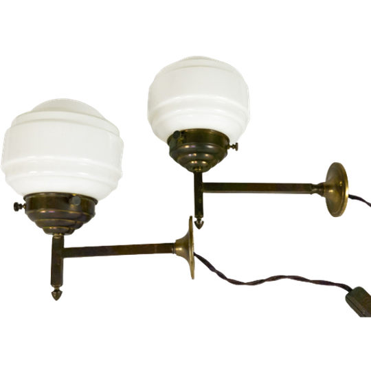 Giso Gispen - Wandlamp - Set (2) - Messing - Opaalglas - 2E Kwart 20E Eeuw 1