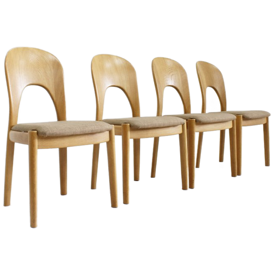 4 Vintage Deense Eetkamer Stoelen Van Niels Koefoed Voor Koefoeds Hornslet 1