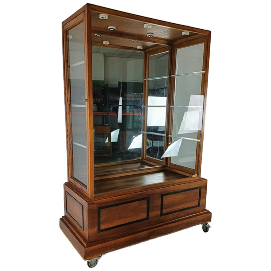 Prachtige Grote Vitrine Kast 1
