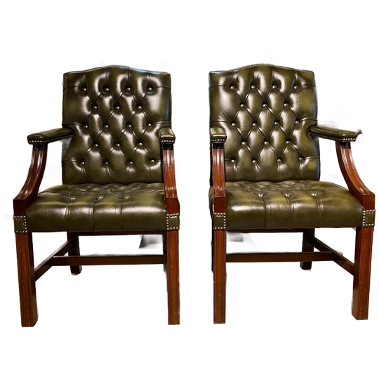 2 X Engelse Chesterfield Fauteuils/Stoelen In Nieuwstaat Antiek Groen 1