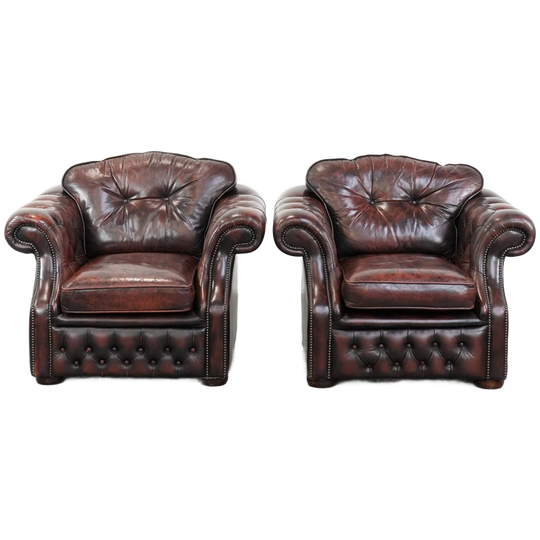 Set Van Twee In Goede Staat Verkerende Rood Gevlamde Rundleren Chesterfield Fauteuils 1