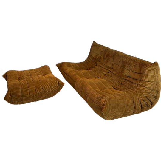 Ligne Roset - Togo - Set (3-zitsbank Met Poef) - Okergeel - Corduroy 1