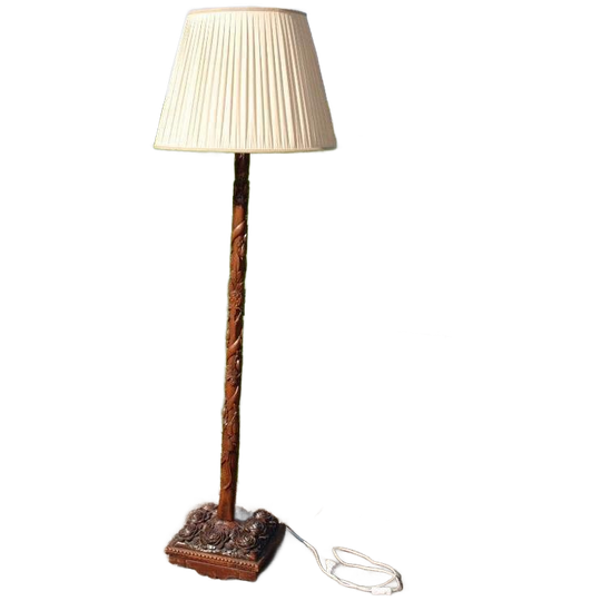Antieke Schemerlamp Met Houtsnijwerk 1
