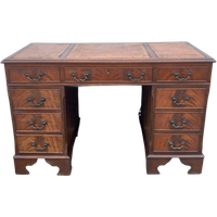 Klassiek Engelse Stijl Bureau Met 9 Lades, 76 Cm Hoog