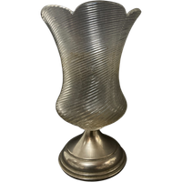 Vaas Van Fries Draadglas Op Nikkelen Voet, 16 Cm Hoog
