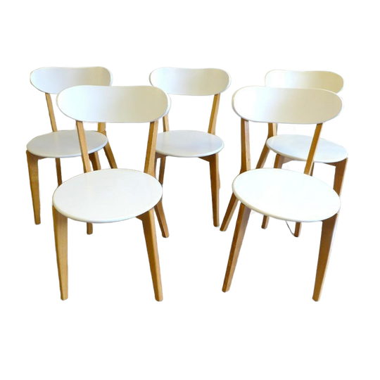 Mooi Set Van 5 Witte Ronde Stoelen 1