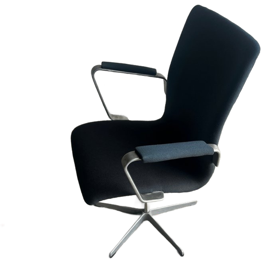 Fritz Hansen Fh3605 Swivel Chair – 1970s 1