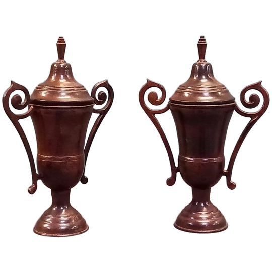 Set Antieke Bronzen Oorvazen 1