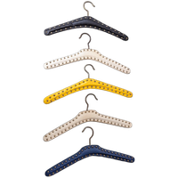 Klerenhangers – Knaapjes Jaren 50 - (kn10b)