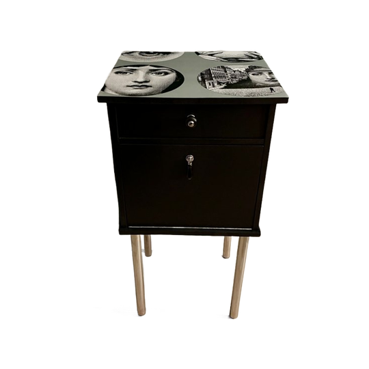 Vintage Kastje Met Blad In Fornasetti Tema E Variazioni 1