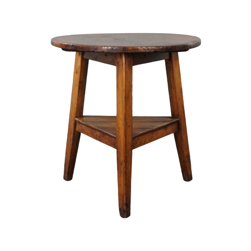 Mooi Hoge Vroeg 19E Eeuwse Engelse Pinewood Cricket Table Met Originele Spijkers En Oxidatie