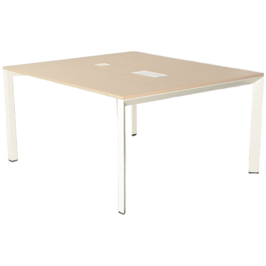 Solidesk Vergadertafel, Essen Blad, 140 X 120 Cm, Vaste Hoogte Onderstel 1