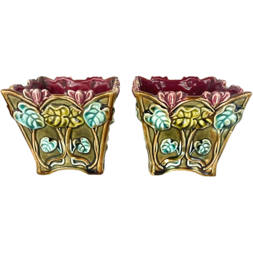 Art Nouveau Bloempotjes Majolica Gesigneerd