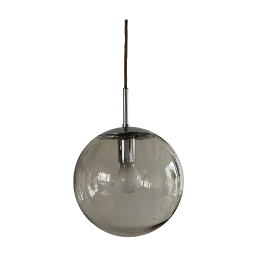 Vintage Rookglas Globe Hanglamp, Glas Bollamp Met Chroom Armatuur, Jaren 60 / 70.