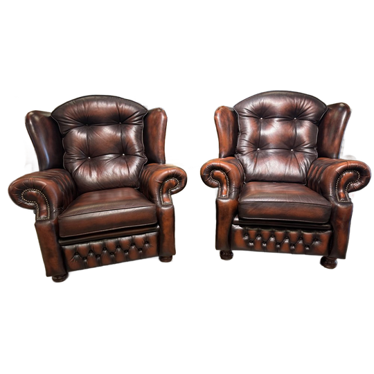 2x Engelse Springvale Chesterfield Oorfauteuils Suzanne Dark Rust / Rood Bruin 1