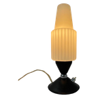 Ca. 1960 - Table Lamp With Ribbed Opaline Glass - Mounted On A Black Base thumbnail 1