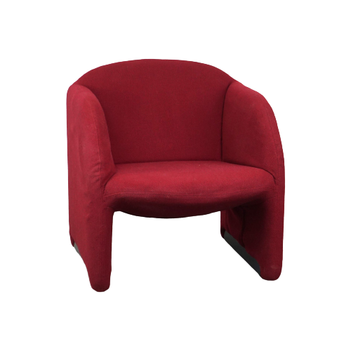 Vintage Artifort Design Fauteuil Model Ben In Rode Stof Van Zeer Goede Kwaliteit