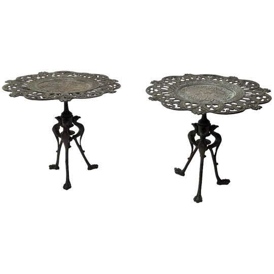Set Van 2 Bronzen Gotische Tazza's 1