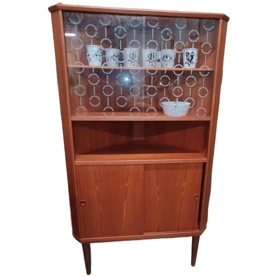 Hoekkast, Deens Design 1