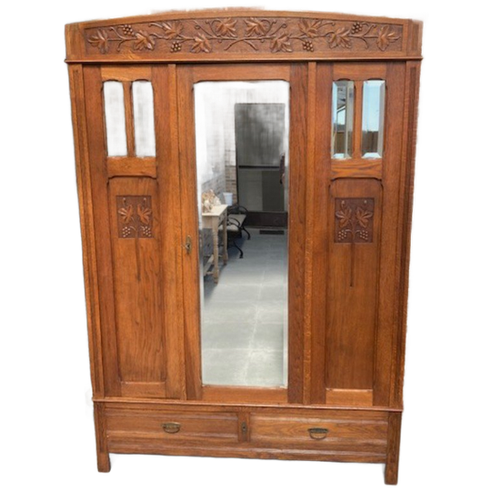 Jugendstil Kledingkast 1