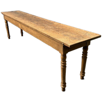 Lange Beschilderde Houten Cafe Tafel Met Gedraaide Poten