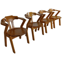 Set Van Vier Brutalistische Stoelen Met Armleuningen