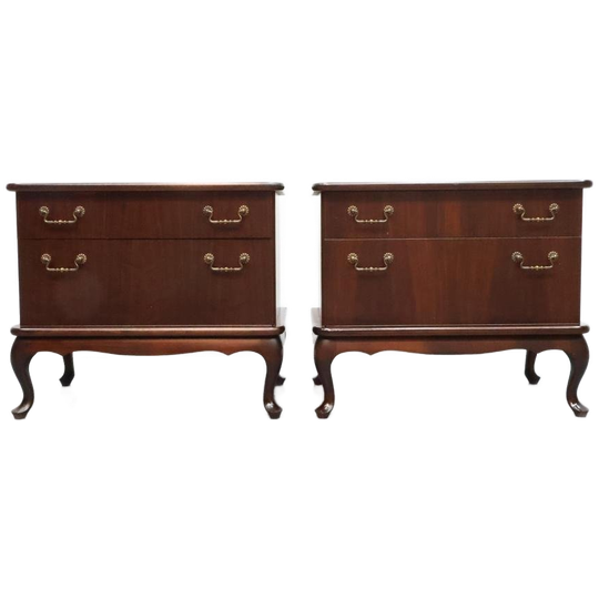 Set Grote Nachtkastjes Queen Ann Stijl 1