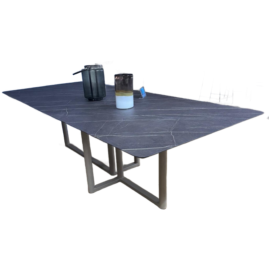 bert plantagie | Eettafel | Eris 1