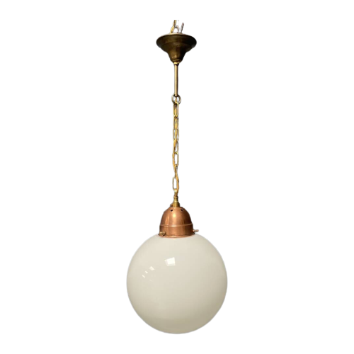 Opaline Glazen Bollamp Met Koperen Armatuur