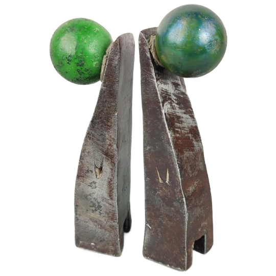 Kunstwerk / Boekensteunen Ivan Peel 1