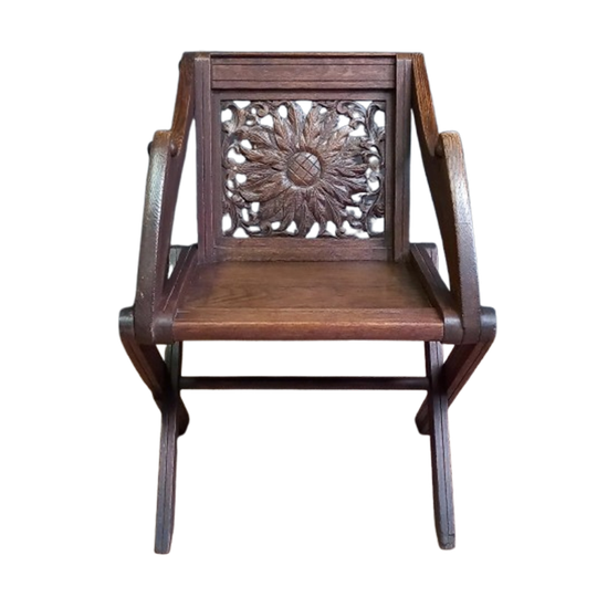 Antieke Glastonbury Priesterstoel 1