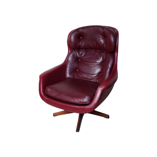 Scandinavian Red/brown Skai Leather Relaxed Armchair, 1969 1