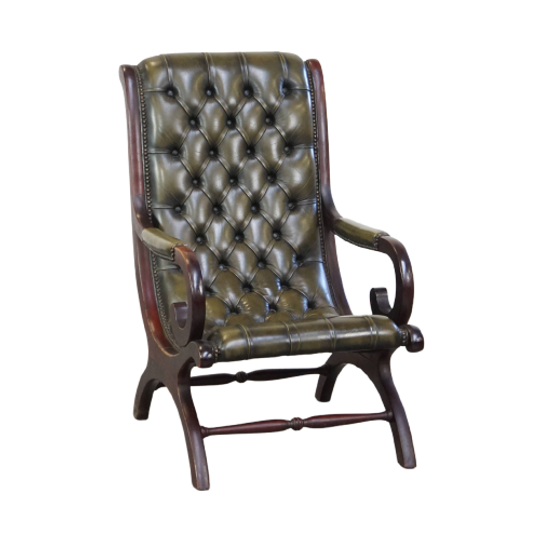 Leuke Groene Rundleren Chesterfield Fauteuil Met Een Sierlijke Vormgeving En Gecombineerd Met Hou 1