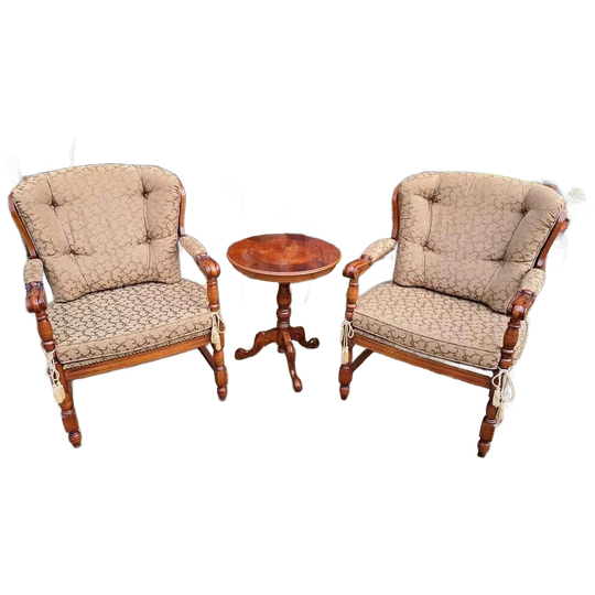 Klassieke Fauteuils Met Rond Bijzettafeltjes, Slaapkamer, Le 1