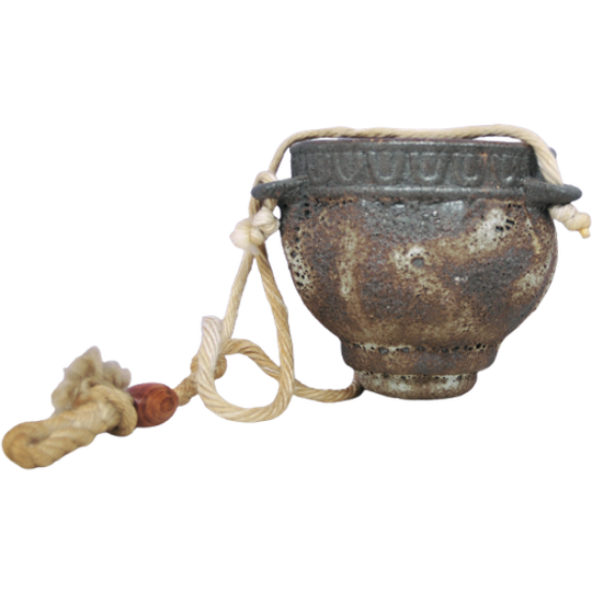 Paarse Aardewerk Hangpot Met Touw 1