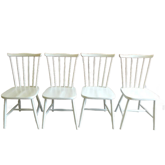 Mooi Set Van 4 Landelijke Witte Spijlen Stoelen 1