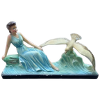 Art Deco Beeld Vrouw Met Vogel thumbnail 1