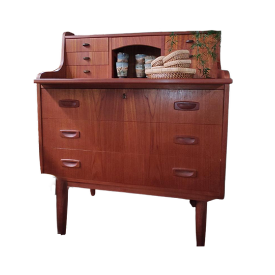 Secretaire 1