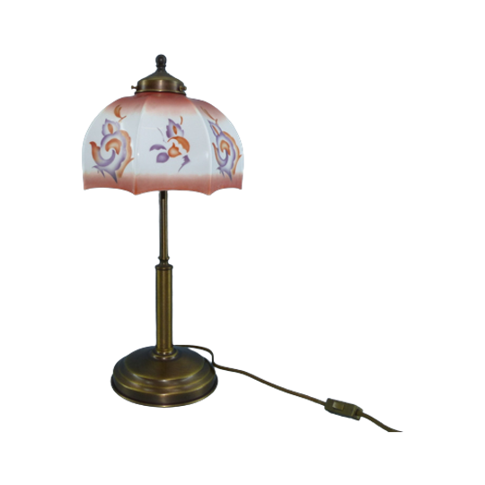 Een Unieke Tafellamp Met Een Bijzondere Gekleurde Lampen Kap Uit Frankrijk 1