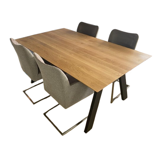 Mik | Eettafel 1