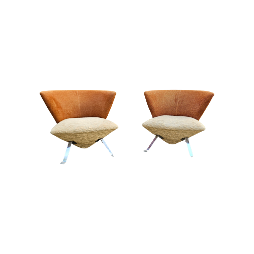 Giorgio Saporiti Post Modern Jada Slipper Chairs Very Rare Two Tone Model 1970S