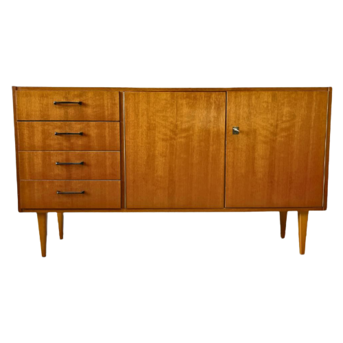 Vintage, Houten Dressoir Met Vier Lades En Groot Opbergvak