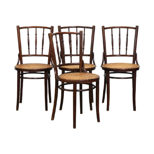 Super Leuke Set Van 4 Originele Antieke Thonet Bistro Stoelen Met Gematte Zittingen