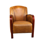 Luxe Rundleren Artdeco Design Armchair Met Houten Armleuningen En Goed Zitcomfort thumbnail 1